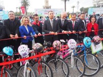 BEDIHA TÜRKYıLMAZ - İzmir'de 500 Bisiklet Dağıtıldı