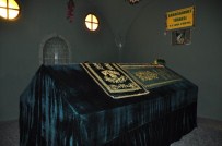 KARACAAHMET - Karacaahmet Türbesi Büyükşehir'e Emanet