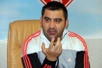 ÜMİT ÖZAT - Ümit Özat Hakemlere Ateş Püskürdü