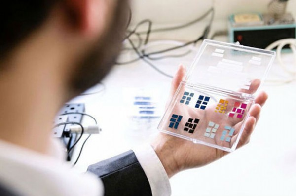 Akıllı telefonlarda şarj zorunluluğu tarih mi oluyor?