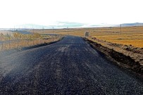 ÇEVRELI - Arguvan İlçesinin Yolları Yapılıyor