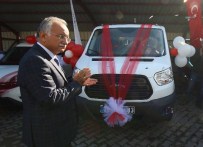 DAMPERLİ KAMYON - Bayraklı Belediyesi Araç Filosunu Güçlendirdi