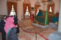 SULTAN CAMİİ - Bozüyük Belediyesi Kültür Turları Kapsamında Yaklaşık 3 Bin Kişi Bursa'yı Ziyaret Etti