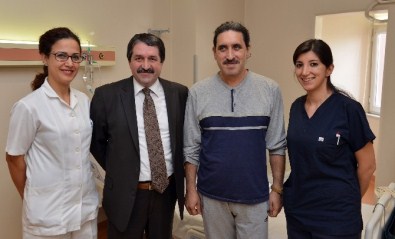 Hemofili Hastaya Koroner By-Pass İstanbul Üniversitesi'nde Başarıyla Uygulanıyor