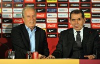 MUSTAFA DENİZLİ - Mustafa Denizli İmzayı Attı