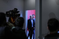 MUSTAFA DENİZLİ - Mustafa Denizli Resmen Galatasaray'da (1)