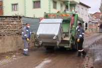 ÇÖP KONTEYNERİ - Sivas'ta Köyler Sağlıklı Çevreye Kavuşturuluyor