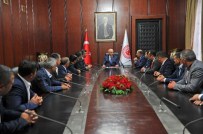 NIĞDE MERKEZ - Başkan Akdoğan Ve Meclis Üyelerinden TBMM Başkanı Kahraman Ve Niğde Milletvekillerine Ziyaret