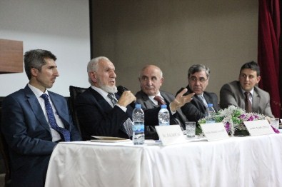 Müftü Osman Bektaş Paneli Tortum'da Düzenlendi