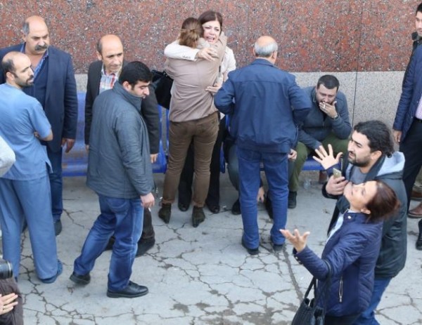 Tahir Elçi'nin eşi 'Katil PKK' diye bağırdı