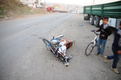 Cizre'de Trafik Kazası Açıklaması 3 Yaralı