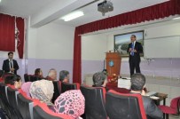 PARADIGMA - Vali Yavuz Öğrencilere Konferans Verdi