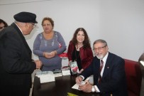 ŞİİR KİTABI - 'Aşk Da Yorulur' Büyük İlgi Gördü