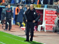 MUSTAFA DENİZLİ - Mustafa Denizli İlk Sınavını Geçemedi