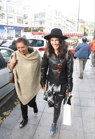 Serenay Aktaş'tan 'silikon' iddialarına yanıt