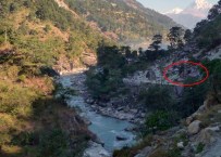 Nepal'de Katliam Gibi Kaza Açıklaması 30 Ölü, 35 Yaralı