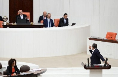 CHP'li Tankıkulu'dan Tahir Elçi Tepkisi