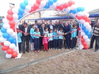 NURETTIN KAKILLIOĞLU - Çomaklı Köyüne Yaptırılan Çocuk Parkı Törenle Hizmete Açıldı