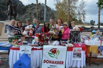 NOEL BABA - Dalyan'da Noel Pazarı