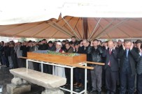 ABDULLAH KÜÇÜK - Gazeteci Turan Uçan Son Yolculuğuna Uğurlandı