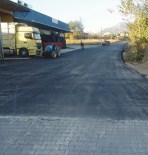 BEYOBASı - Gazipaşa'nın Sugözü Grup Yoluna Sıcak Asfalt