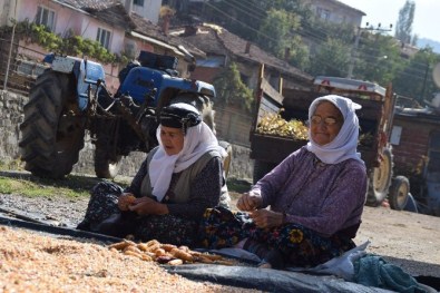 Sındırgı'da Sofralarda Kış Hazırlığı