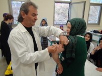MEHMET PARLAK - Yozgat Halk Sağlığı Başlattığı Aşı Kampanyasında 5 Bin Öğrenci Hastalıklara Karşı Aşılanacak