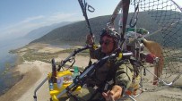 PARAŞÜTÇÜ - Bin 500 Metre Yükseklikte Orhan Gencebay Keyfi