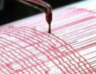 Endonezya'da 6,3 büyüklüğünde deprem