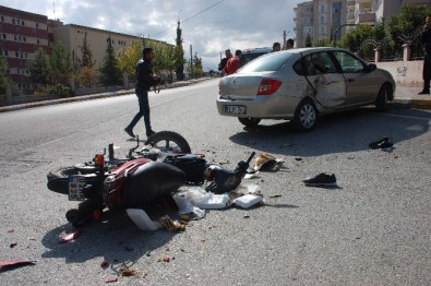 Adıyaman'da Otomobille Motosiklet Çarpıştı Açıklaması 1 Yaralı