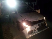 EL YAPIMI BOMBA - AK Parti'ye Oy Veren Seçmenin Aracına Bombalı Saldırı