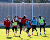 KORAY GENÇERLER - Ateş Açıklaması 'Adanaspor Maçını Kazanmak İstiyoruz'