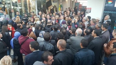 Balıkesir'de Teşkilatlara 1 Kasım Demokrasi Zaferi Teşekkürü