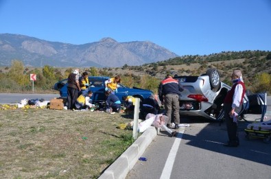 Çorum'da Trafik Kazası Açıklaması 4 Yaralı