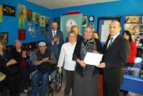 ORHAN ÇIFTÇI - Engellilerin Sertifika Sevinci