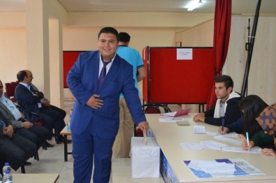 Kulalı Öğrenciler Başkanını Seçti