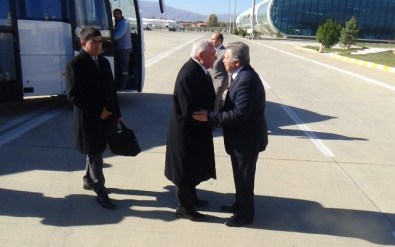 Milli Savunma Bakanı Gönül Erzincan'da