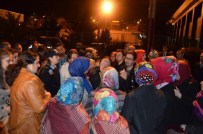 TRABZON VALİSİ - Şehit Polis Çakır'ın Naaşı Trabzon'a Getirildi