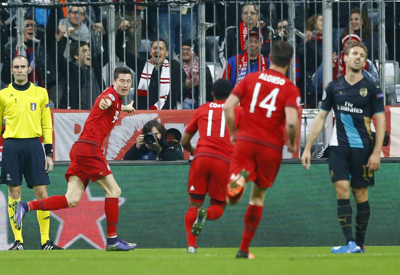 Bayern, Arsenal'a acımadı