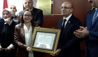 AK Parti Gaziantep Milletvekilleri Mazbatalarını Aldı