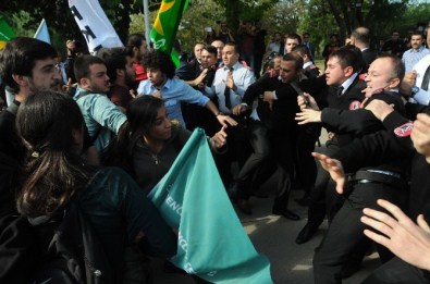 Antalya'da YÖK Protestosunda 10 Gözaltı