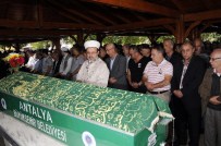 Diyanet İşleri Başkanı Görmez'den Cuma Hutbesinde 'Müslümanlık Ve Merhamet' Vurgusu