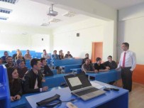 ÖĞRENCİ KİMLİĞİ - Üniversite Öğrencilerine 'İnternet'te Hedeflenen Bilgiye Ulaşma' Semineri