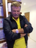 Nuri Alço: Mizah küfür değildir