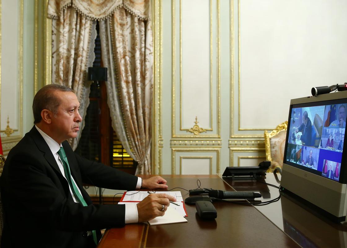 Cumhurbaşkanı Erdoğan telekonferansa katıldı