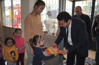 OYUN HAMURU - Başkan Bakıcı Minik Öğrencilerle