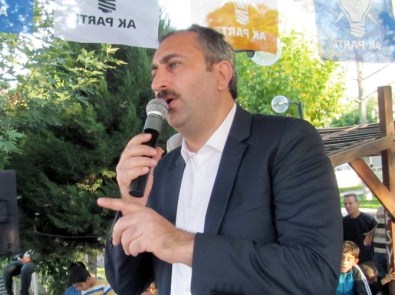 AK Parti Milletvekilleri İçin 8 Koç Kurban Edildi