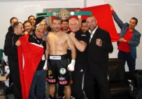 BOKSÖR - Fırat Aslan, Yeniden Şampiyon