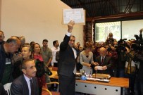 ZEKERİYA TEMİZEL - CHP İzmir Milletvekilleri Mazbatalarını Aldı