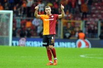 Podolski Göz Dolduruyor